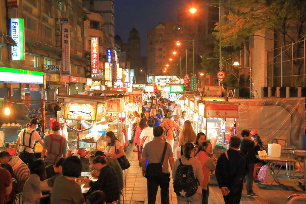 More Discounts: Combining Safe Travel Program with Night Market Vouchers