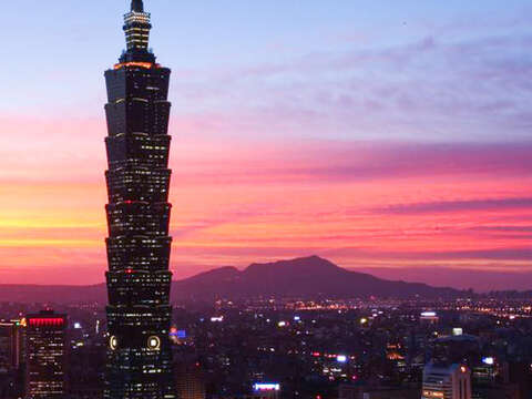 台北101觀景台於107年12月14日暫停營業