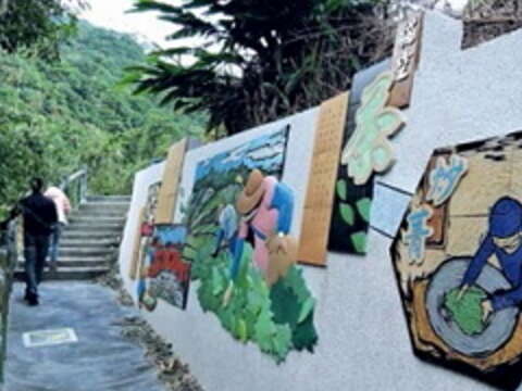 Enjoy Hiking Trails near MRT Stations during CNY Holiday