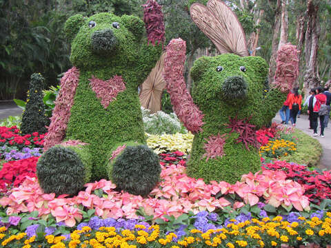 Bears and Blossoms at Shilin Presidential Residence, Lohas Teddies join Lunar New Year Celebrations!