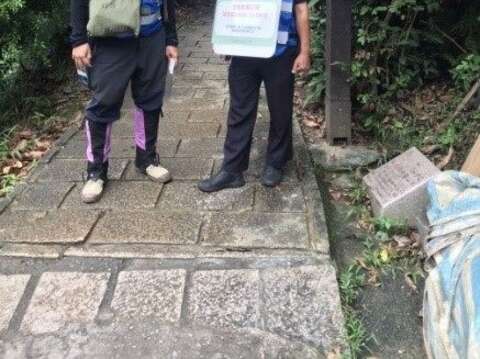 小尖兵が登山遊歩道を巡回 市民の健康を守る