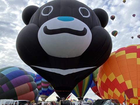熊讚熱氣球出任務!國內、國外通告滿檔拚觀光 6月回歸臺東熱氣球嘉年華 7月首飛歐洲宣傳臺北