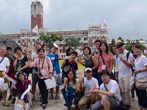 穿越時空 作伙來重南書街散步旅行