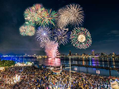 台风凯米来袭  「大稻埕夏日节」7/23起活动暂停、7/24烟火施放取消