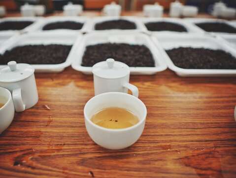 老店傳香，張榮泰茶園榮獲114年木柵鐵觀音春茶特等獎