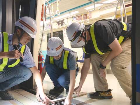 Moving into the Final Stretch Before Opening for Operations: Xinyi Eastern Extension Late Night Train Dynamic Testing Footage Released