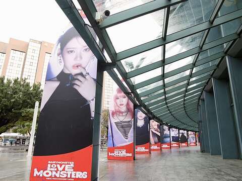 K-pop group BABYMONSTER performed in Taiwan for a concert! Taipei City has prepared five city-exclusive fan service surprises. 