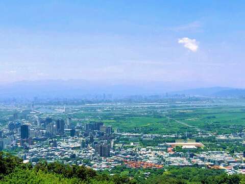 四季長廊眺望關渡平原