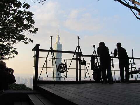 攝影平臺是遊客取景拍照絕佳位置