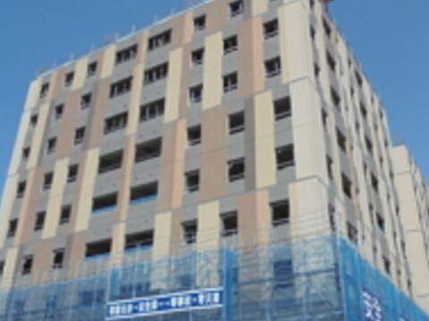 正在興建中的興隆公營住宅1區,預計於明年完工,屆時將滿足更多市民住的需求。(圖/臺北市政府都市發展局提供)