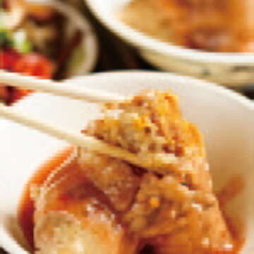 陳家涼麵的「秋冬限定版」肉粽,叫人魂牽夢縈。(攝影/楊智仁)