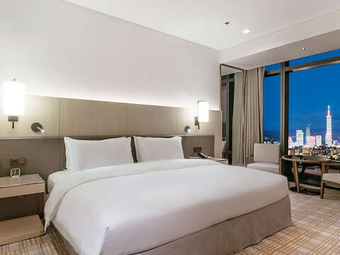 萬豪酒店能遠眺台北101的絕佳視野，吸引相當多旅客入住。（圖／台北萬豪酒店提供）