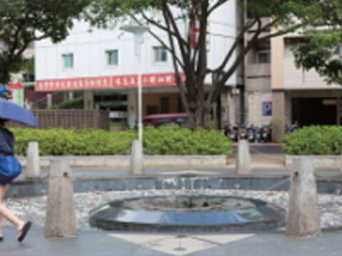 北投公園內的日式噴泉,是《向左走向右走》中男女主角初相遇的場景。(攝影/楊智仁)