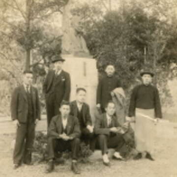 1934年由北投居民集資豎立紀念銅像，碑座上的人物幾經更迭，現為國父胸像。（圖／楊燁提供）