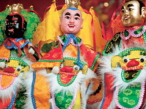 小巧討喜的電音三太子戲偶，是近年來很夯的文創商品之一。（攝影／顏涵正）
