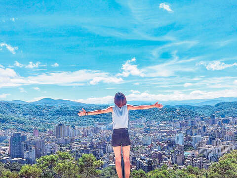 登上台北親山步道，恣意享受台北美景。（攝影／陳蓉萱）