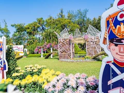 桂冠凱旋門呈現法國浪漫香頌 (攝自邱友文)