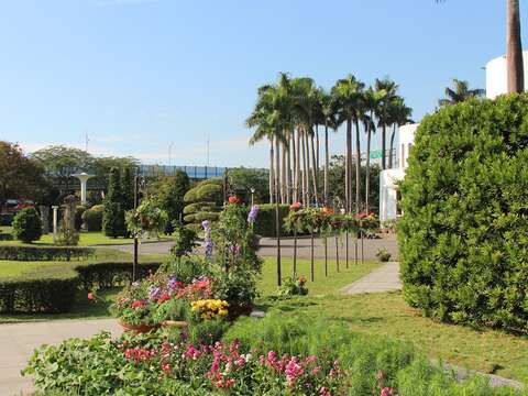 相當有歐式風格的花園