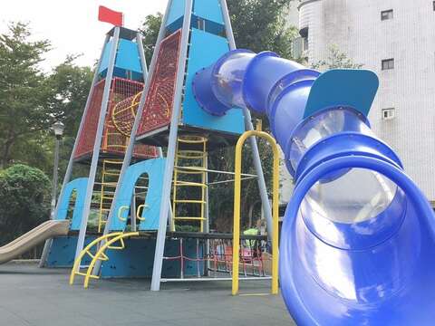 走春好去處 港湖樂遊賞松賞楓賞櫻花