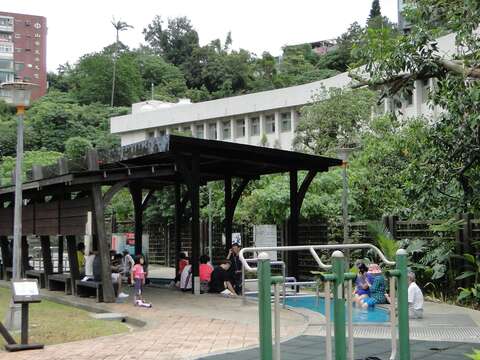 泉源47泡腳池