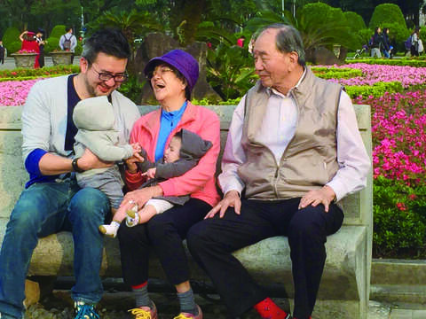 林志杰很幸運,擁有開明的父母。現在他自己成為父親,要當孩子堅強的後盾。(圖/林志杰)