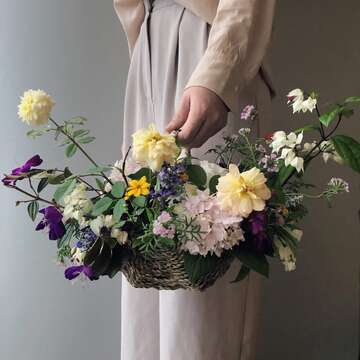 邀請「拾米豐瓶」花藝師帶領大家DIY。（示意照，依活動當天花況提供花材）