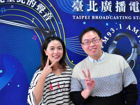 男護理師李宗翰接受本臺「早安臺北晨」節目訪問