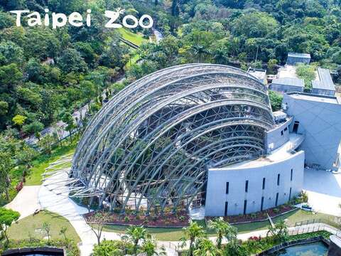 台北市立動物園の新ランドマーク！ゴールドメダル級グリーン建築「穿山甲館」！