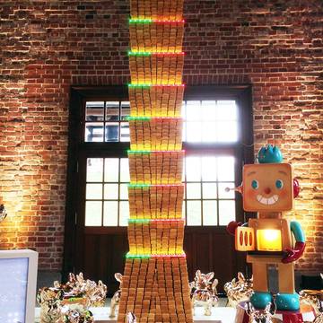 邀請業者到2018臺北燈節設置鳳梨酥可食地景區