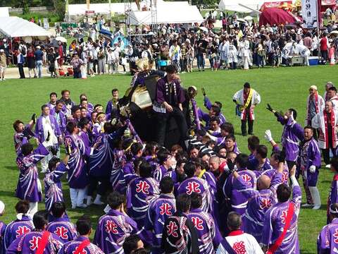 愛媛県松山市「撞轎祈福盛典」 熱いシーンが台北で再現
