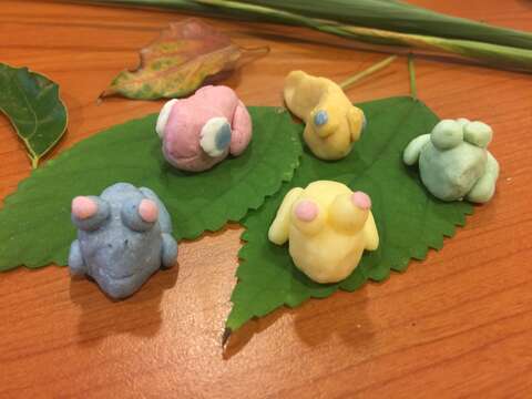 前70名入園民眾可獲得早鳥禮捏皂DIY材料一份，能自行捏出喜愛的樣子。