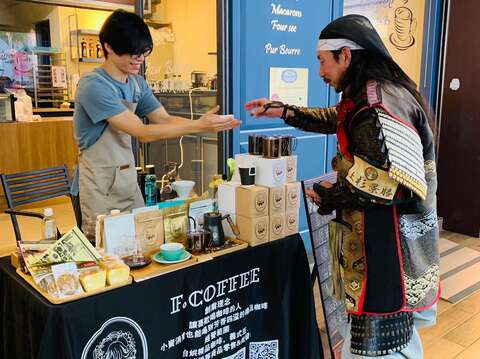 Beitou Bathrobe Festival Kicks Off! Come to the Hottest Xinbeitou This Winter!