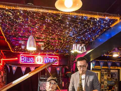談一場台北爵士樂　Blue Note Taipei 創辦人　蔡輝陽X薩克斯風手　周泰明(台北畫刊108年11月)
