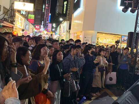 參與東區去什麼趣活動民眾