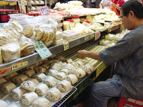 合興糕糰の食品は数十年に渡り手作りにこだわることで素材本来の味を大切にしています。（写真/劉佳雯）