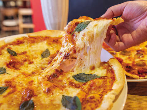 ALLEYCATʼS PIZZA