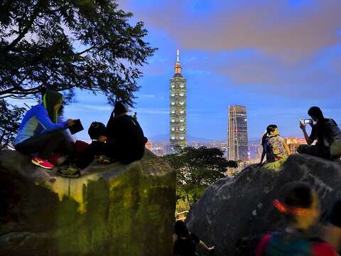 108度大地處攝影比賽作品特別獎台北夜未眠