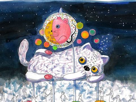 西區主燈「躲貓貓」有別於往年以生肖為主的形式，以童話般可愛造型，增添歡樂的藝術氣息，尤其主燈作品下方更可讓民眾進入，感受光霧交織的空間體驗。
