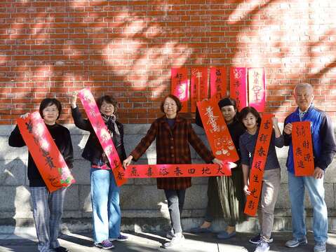 臺北孔廟隆重推出 專「鼠」年味 春聯、剪紙、紅包袋 體驗樂趣數不完
