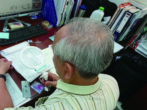 跨越年齡天花板　「中高齡者職務再設計」補助計畫 (台北畫刊109年2月)