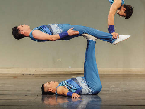 Traditional folk acrobatics were born in China and became a main form of entertainment in Taiwan after the 1950s. (Photo / Samil Kuo)