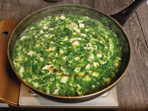 Spinach Soup w/ Chicken & Tofu (Step6-1)