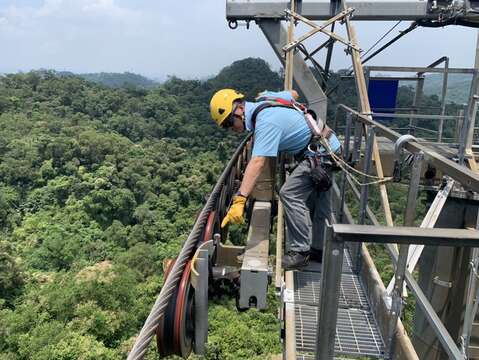 塔柱索輪檢修