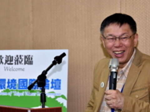 Mayor Shares Vision on Waterfront City