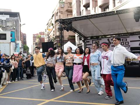 108年11月「東區去什麼趣-Back to Street」