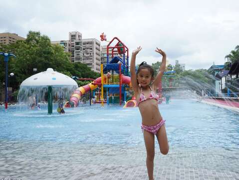 水鄉庭園童遊趣