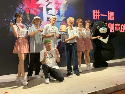 Celebrating Youthful Vibes at the 2020 MRT Street Dance Competition