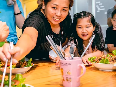 北市勞動局邀請民眾8月30日來品嘗越南美食及體驗越南服裝。圖／取自「東南亞故事派對」網站