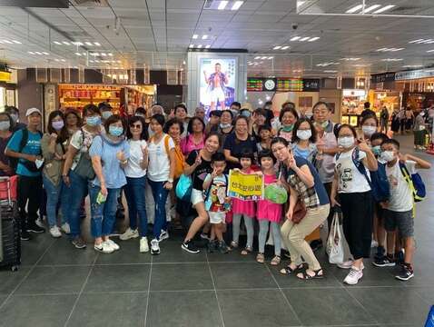 台北市旅行商業同業工會合作推動團客送客方案成效非凡，透過團客大禮包的贈送，鼓勵民眾後續利用北北基好玩卡、雙層觀巴兌換券再次「重遊台北」