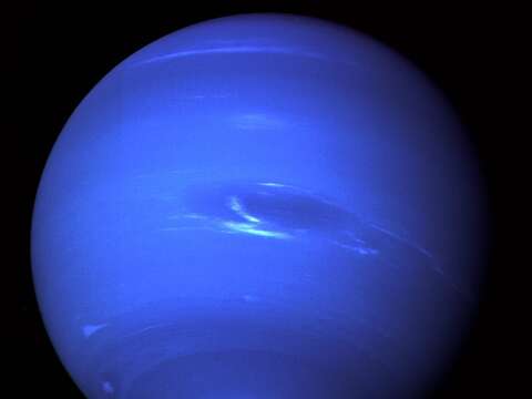 航海家二號飛掠海王星時所拍攝的影像